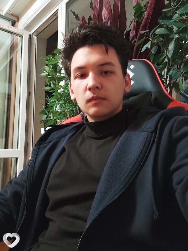 Николай, 21, Екатеринбурге — анкета №681268