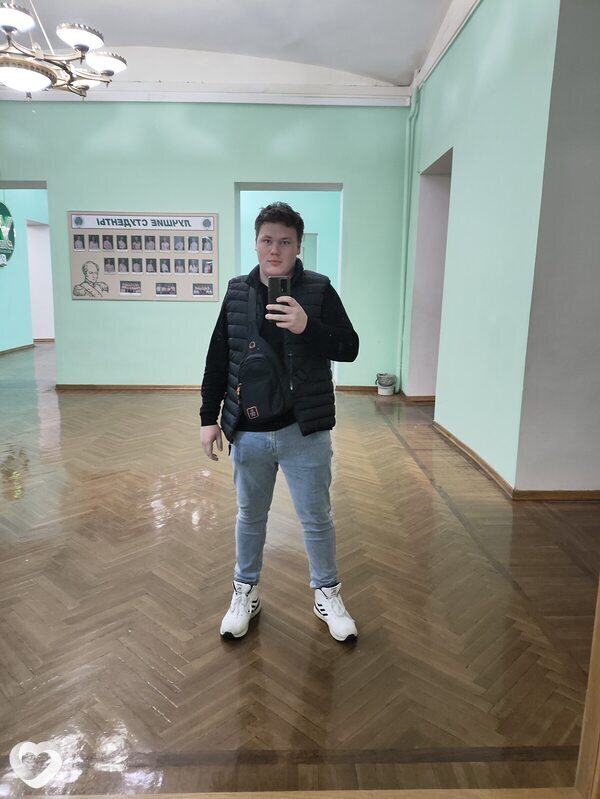 Матвей, 21, Москве — анкета №681490