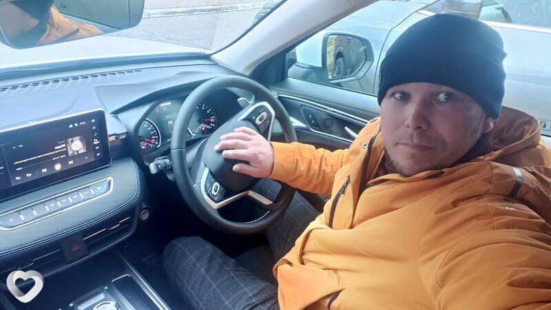 Артём, 36, Снежном — анкета №681592