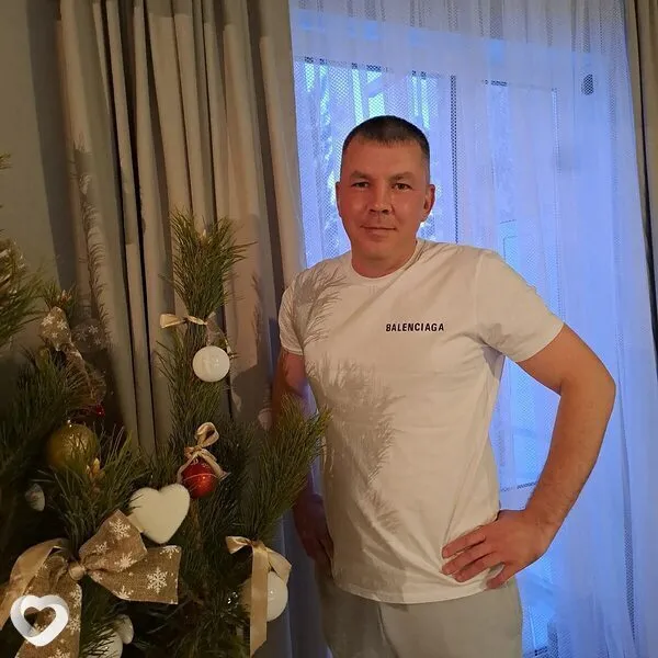 Михаил, 38, Барнауле — анкета №681604