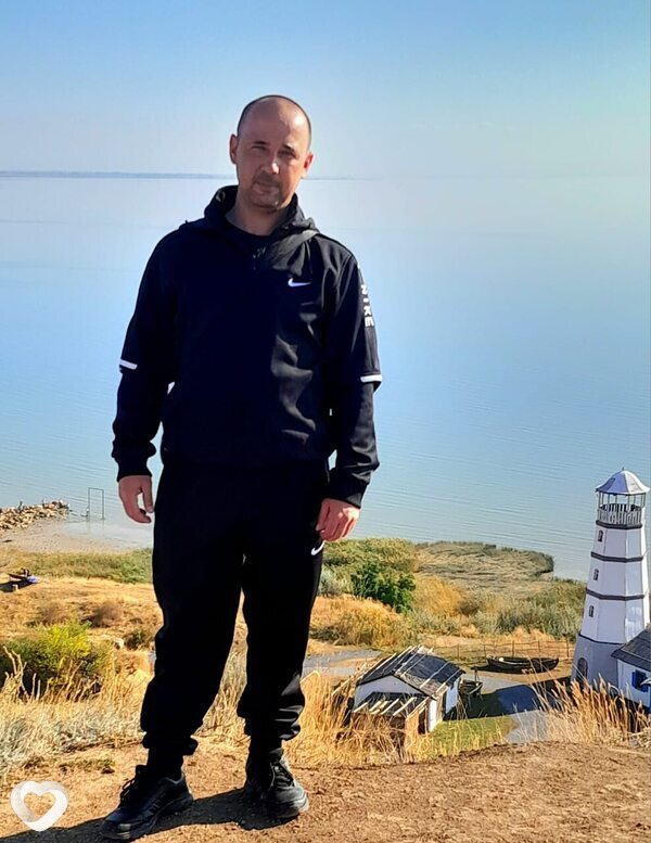 Виталий, 39, Горловке — анкета №681415