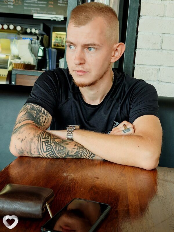 Андрей, 29, Брянске — анкета №682708