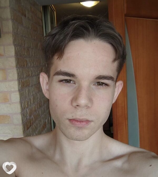 Ярослав, 23, Москве — анкета №682439
