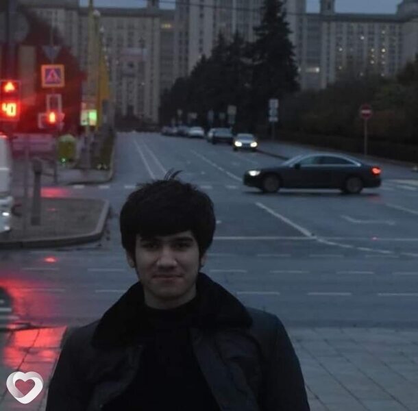 Азиз, 21, Москве — анкета №682613