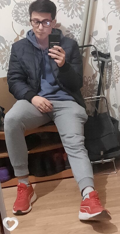 Денис, 21, Москве — анкета №684064