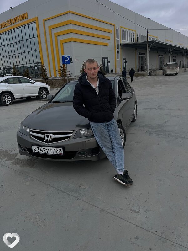 Кирилл, 23, Барнауле — анкета №683798