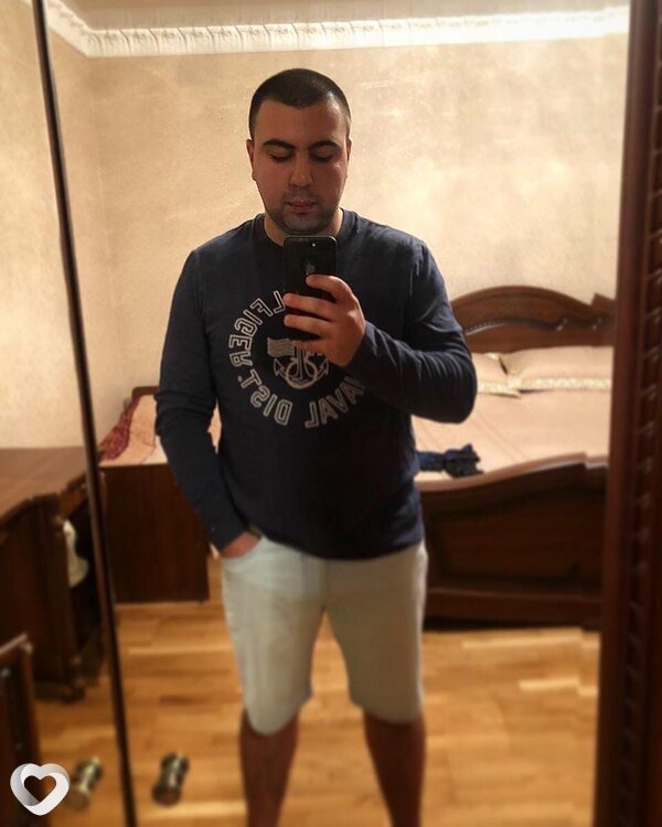 Владимир, 27, Краснодаре — анкета №684162