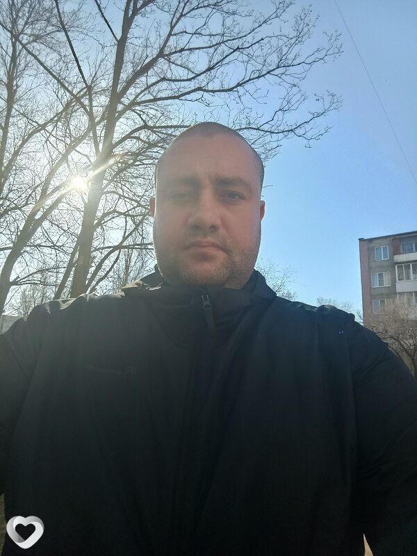 Артем, 35, Саратове — анкета №684455