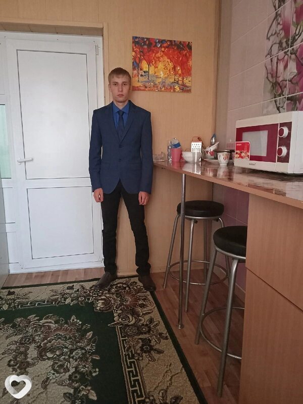 Владислав, 23, Новосибирске — анкета №684460