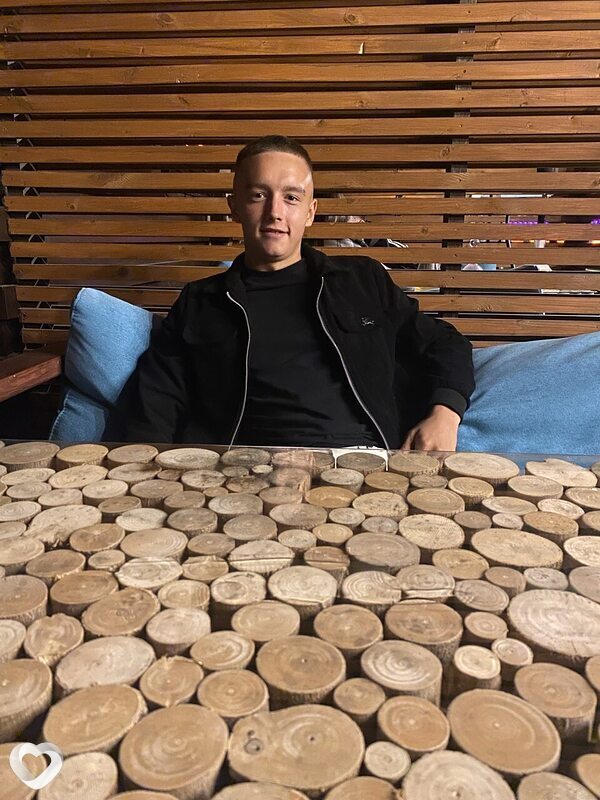 Данис, 23, Казани — анкета №684500