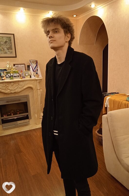 Павел, 22, Москве — анкета №685045