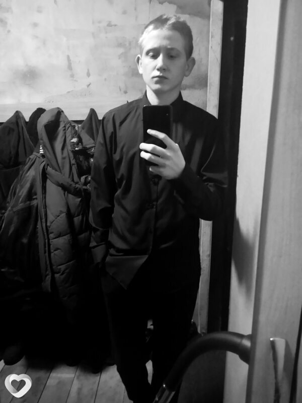 Кирилл, 20, Бийске — анкета №685117