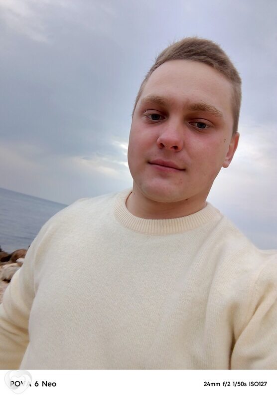 Денис, 22, Севастополе — анкета №685408
