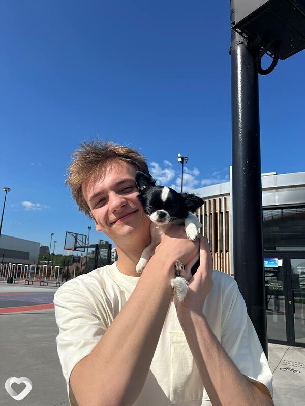 Виталик, 21, Москве — анкета №685501