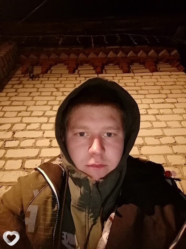 Дмитрий, 27, Михайлове — анкета №686148