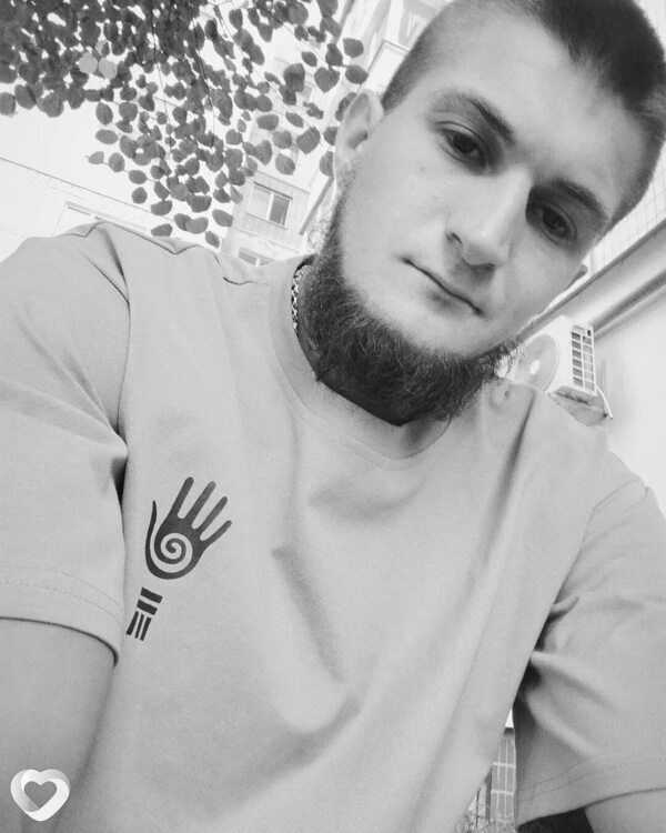 Коля, 31, Днепр — анкета №685599