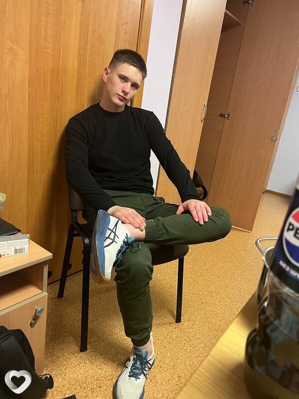Иван, 21, Борисове — анкета №685769