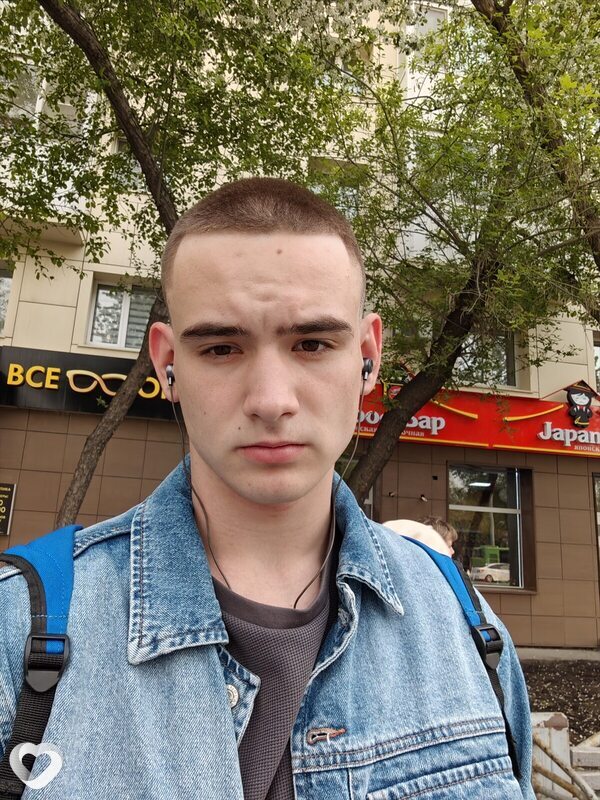 Кирилл, 20, Тюмени — анкета №686176
