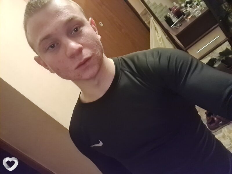 Николай, 21, Одессе — анкета №687165
