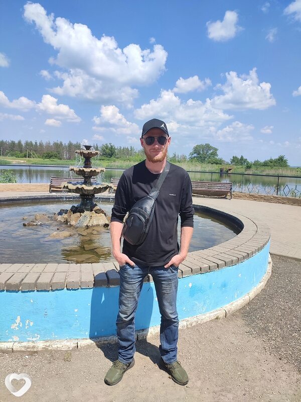 Александр, 37, Донецк (Ростовская Обл.) — анкета №686956