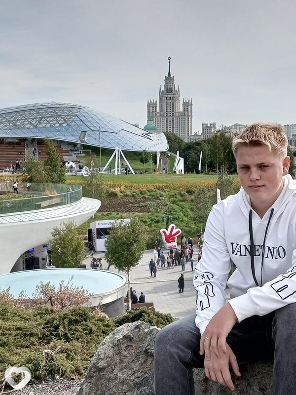Леха, 21, Москве — анкета №687388