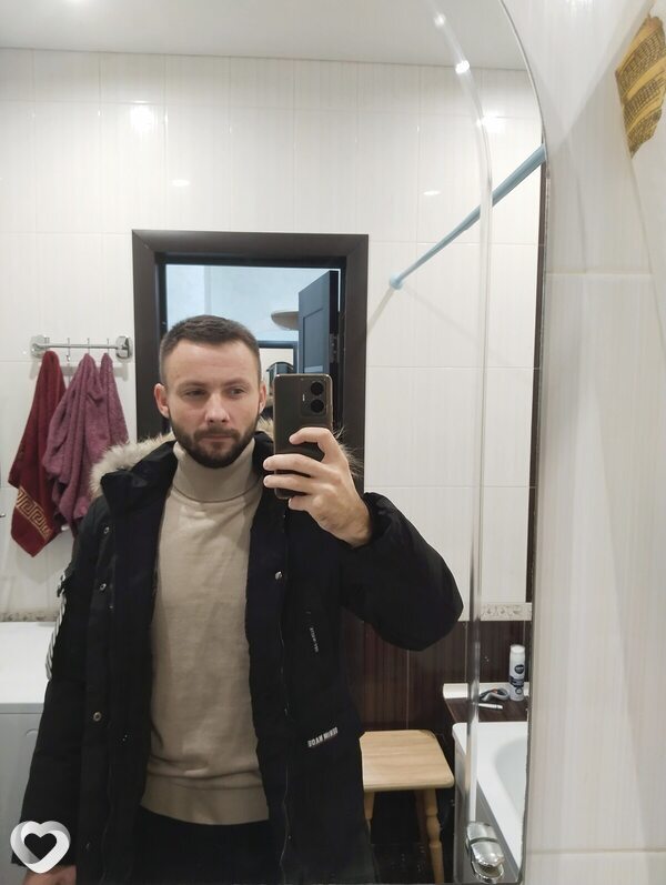 Михаил, 31, Ростове-на-Дону — анкета №687260