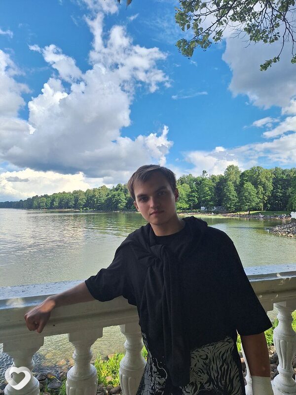 Валера, 25, Санкт-Петербурге — анкета №687356