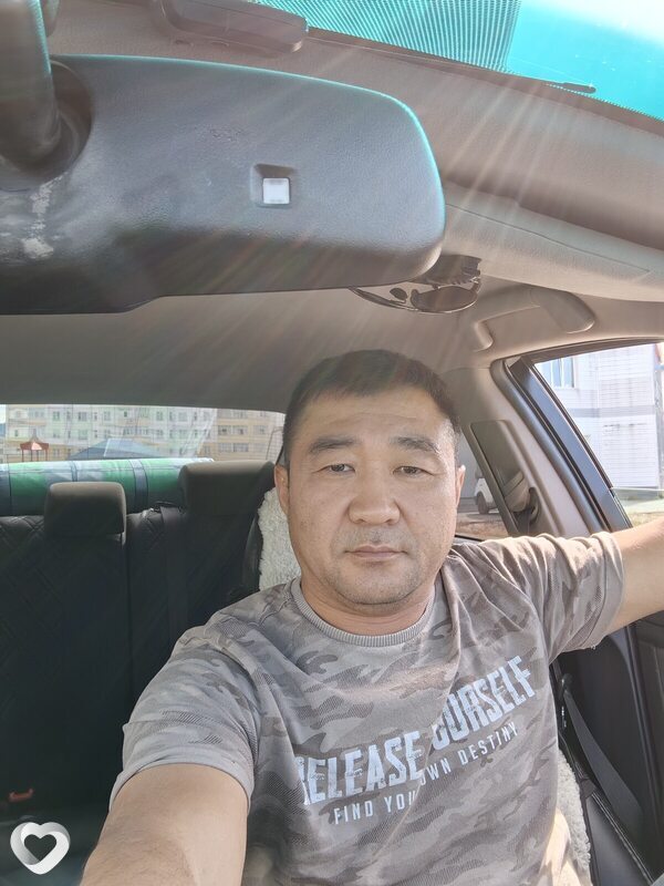 Вадим, 49, Радужный (Ханты-Мансийский) — анкета №687748
