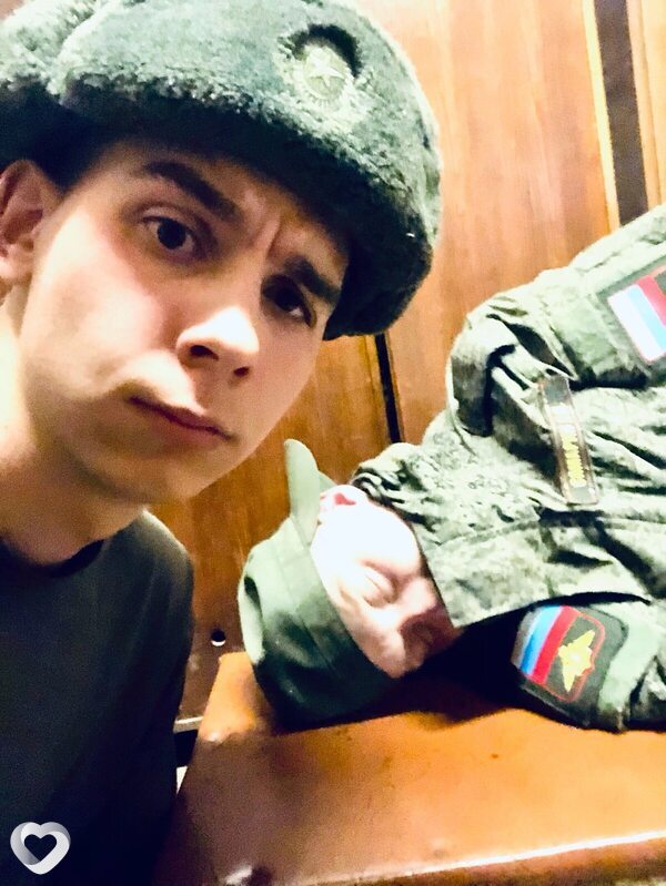 Артем, 23, Рыбинске — анкета №687793