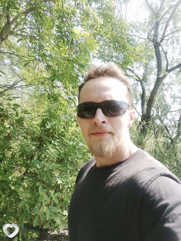 Артем, 29, Омске — анкета №688126