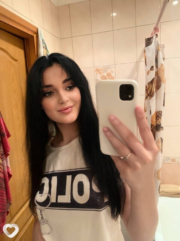 Алена, 21, Киеве — анкета №688456