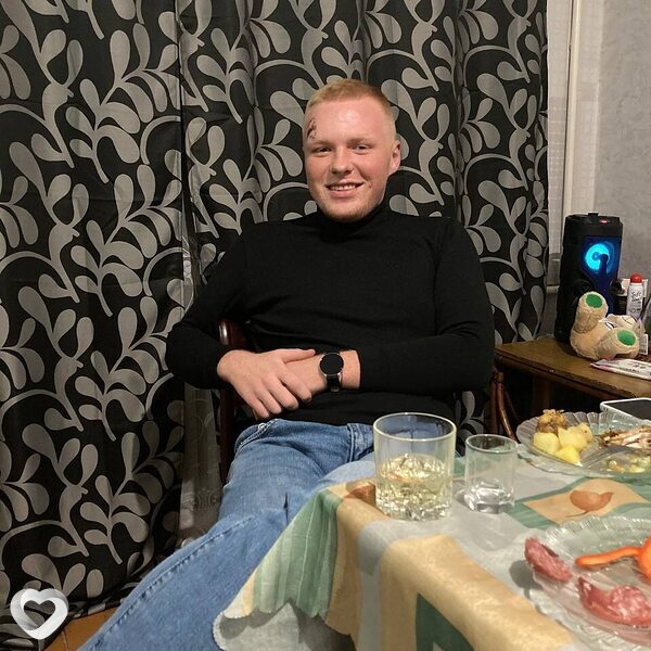 Кирилл, 23, Гродно — анкета №688348