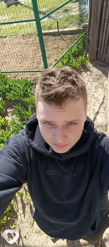Андрей, 21, Москве — анкета №688509