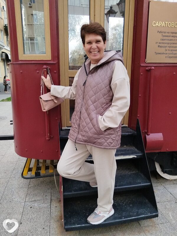 Людмила, 62, Саратове — анкета №688403