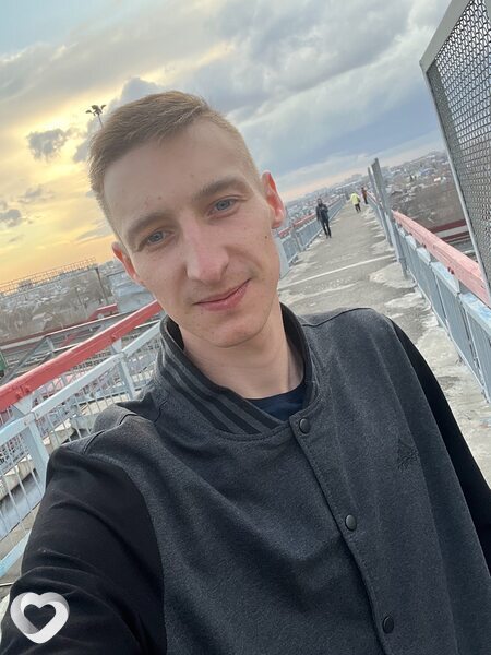 Артем, 27, Москве — анкета №689854