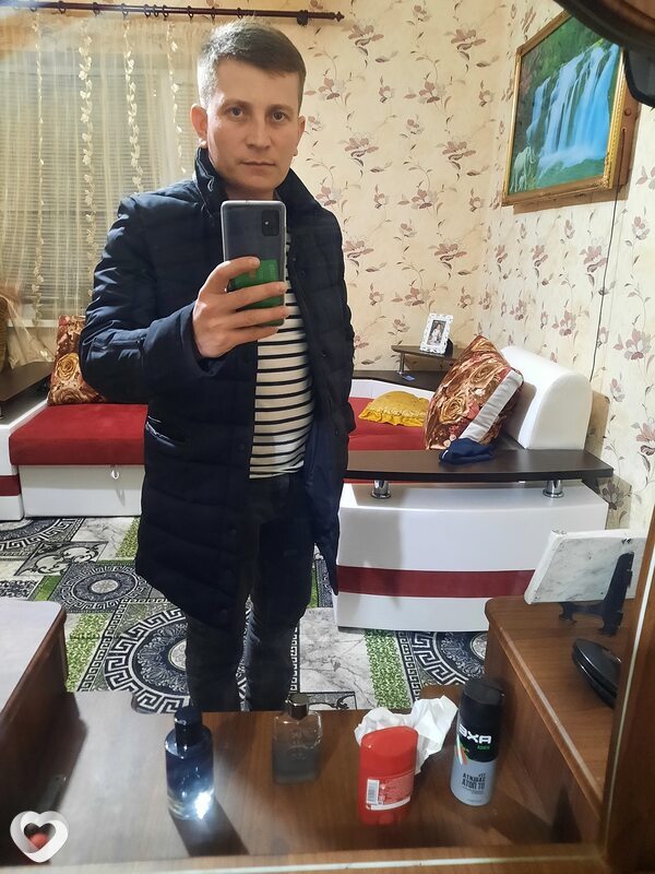 Михаил, 40, Луганске — анкета №690135