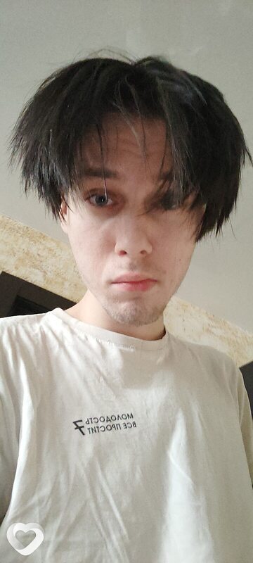 Артём, 23, Минске — анкета №689812