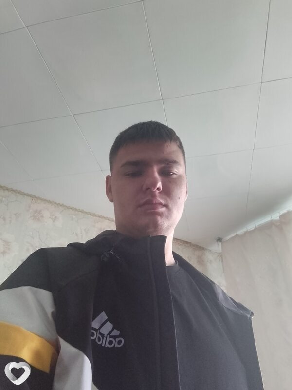 Максим, 23, Владивостоке — анкета №690295