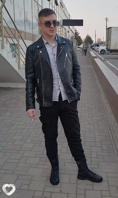 Денис, 25, Темрюке — анкета №690546