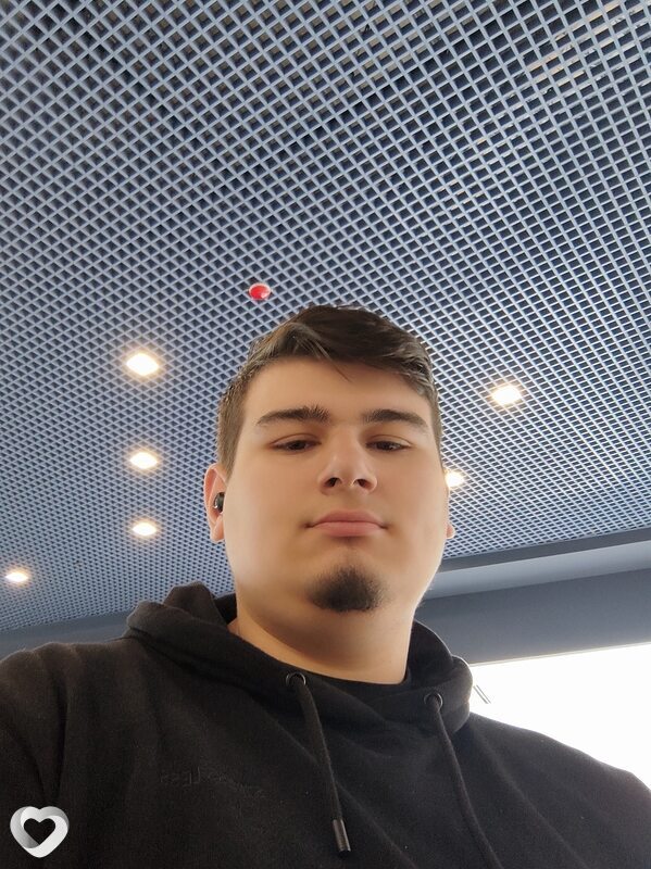 Федор, 21, Москве — анкета №690944