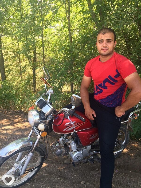 Артур, 25, Волгограде — анкета №691494