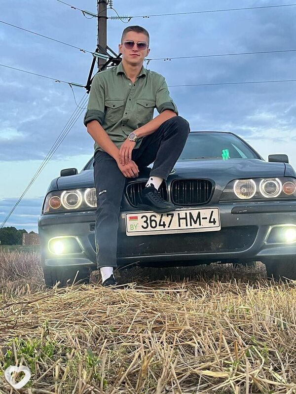Гриша, 28, Лунинце — анкета №691628