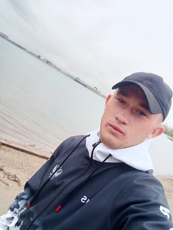 Николай, 22, Тулуне — анкета №691411