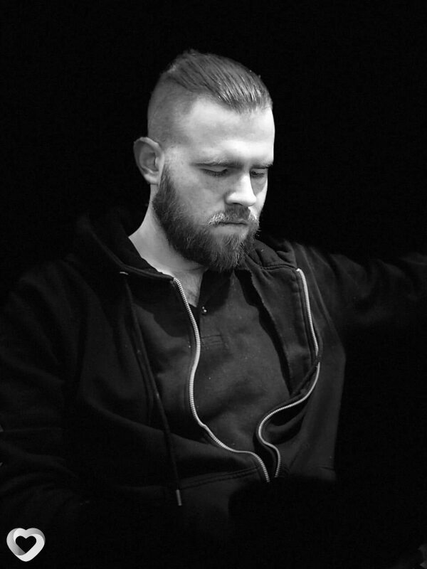 Александр, 28, Брянске — анкета №692085