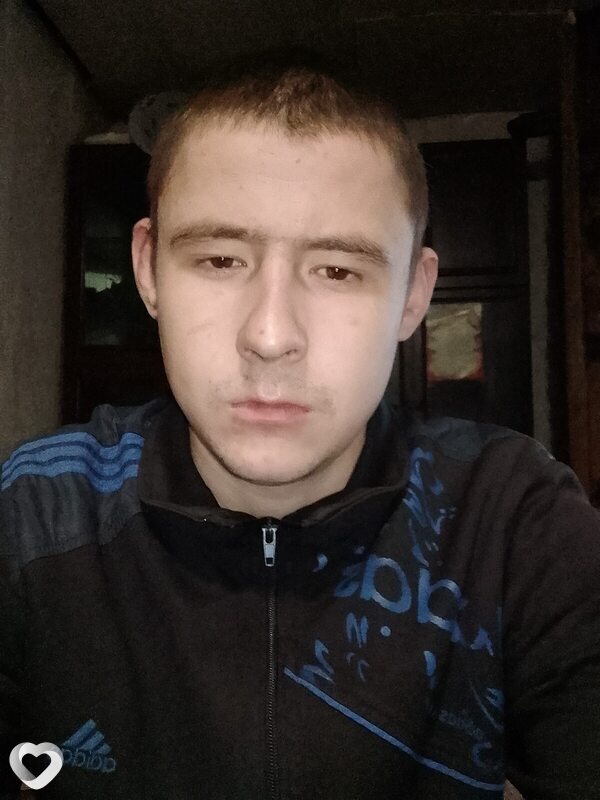 Серега, 27, Осинниках — анкета №691920