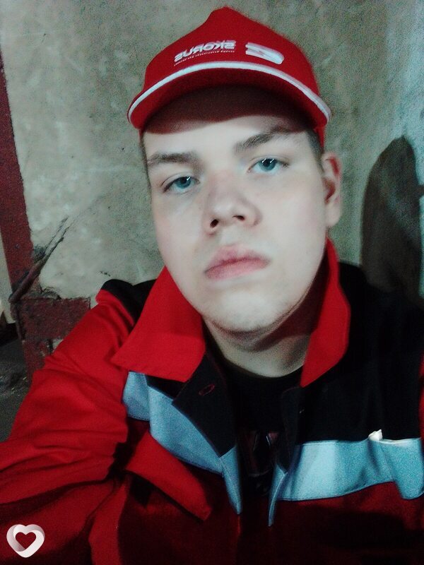 Максим, 23, Кирове — анкета №692397