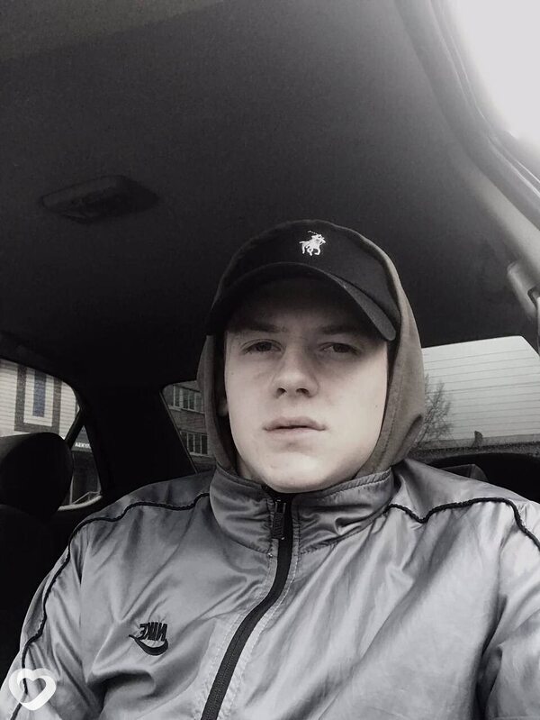 Артем, 25, Мариинске — анкета №692438