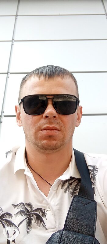 Михаил, 32, Донецк (Ростовская Обл.) — анкета №693605