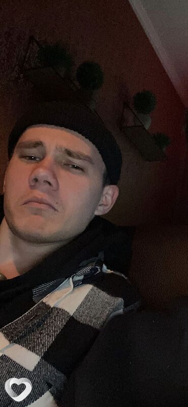 Виталий, 25, Павловск (Воронежская Обл) — анкета №693408