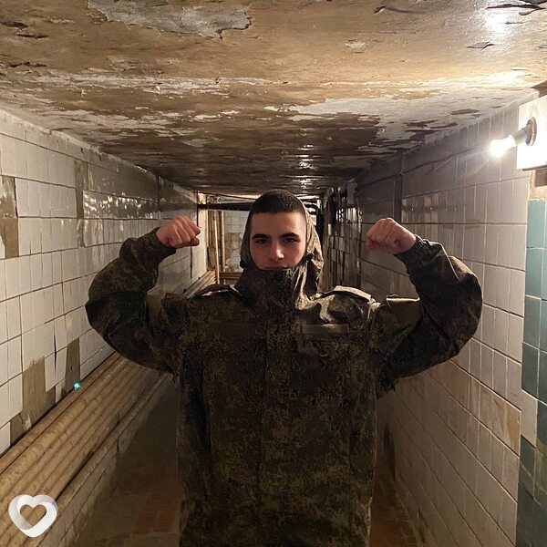 Тигран, 24, Москве — анкета №693575